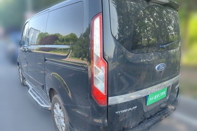 Used Ford Tourneo Custom 2016 2.0T Manual Elite Version Rear Left 45 Deg