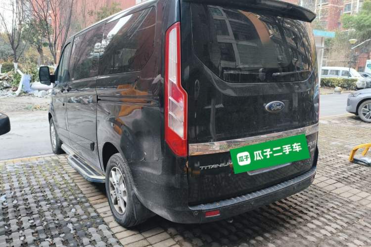 Used Ford Tourneo Custom 2016 2.0T Manual Elite Version Rear Left 45 Deg