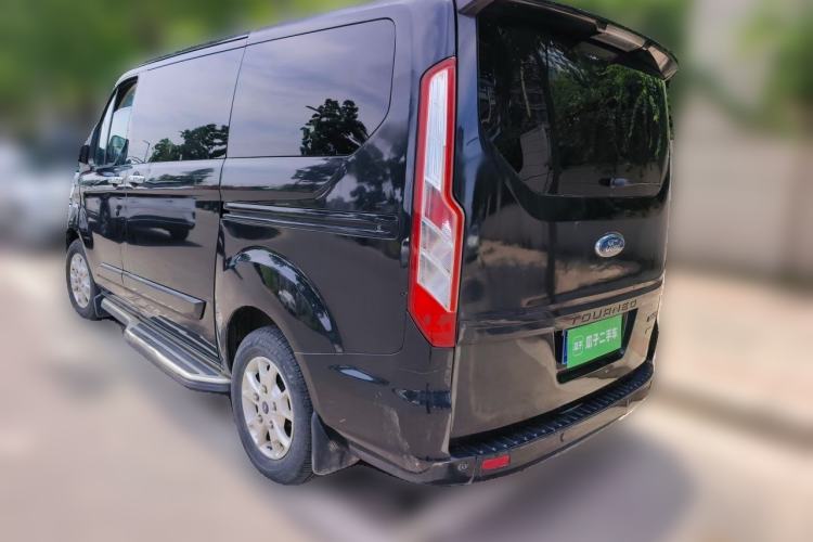 Used Ford Tourneo Custom 2016 2.0T Manual Elite Edition Rear Left 45 Deg