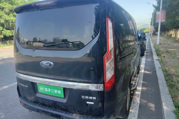 Used Ford Tourneo Custom 2016 2.0T Manual Elite Version Rear Right 45 Deg