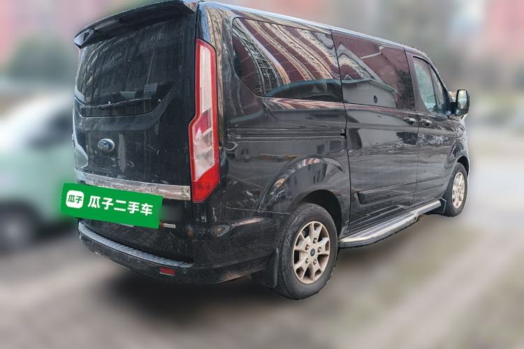 Used Ford Tourneo Custom 2016 2.0T Manual Elite Version Rear Right 45 Deg