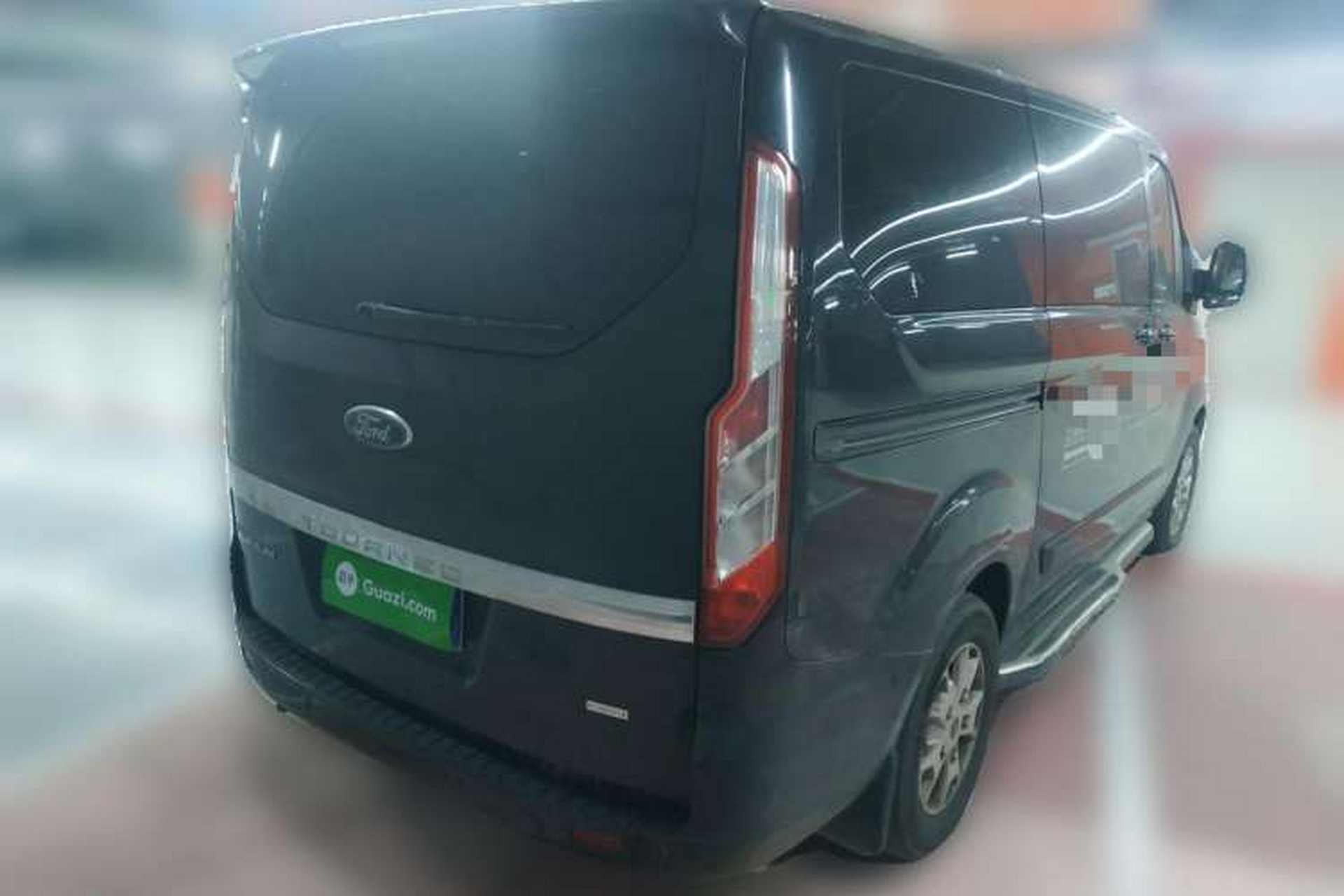 Used Ford Tourneo Custom 2016 2.0T Manual Elite Version Rear Right 45 Deg