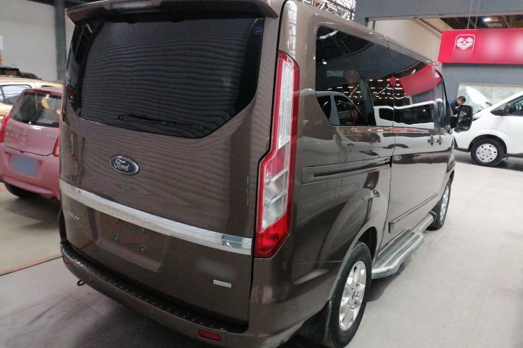 Used Ford Tourneo Custom 2016 2.0T Manual Elite Version Exterior 5