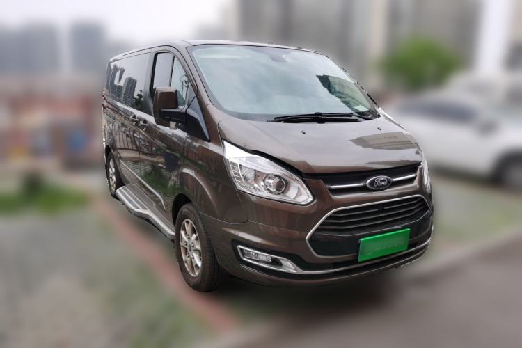 Used Ford Tourneo Custom 2016 2.0T Manual Elite Edition Front Right 45 Deg