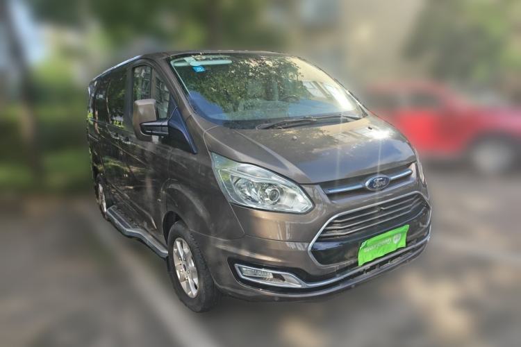 Used Ford Tourneo Custom 2016 2.0T Manual Elite Version Front Right 45 Deg