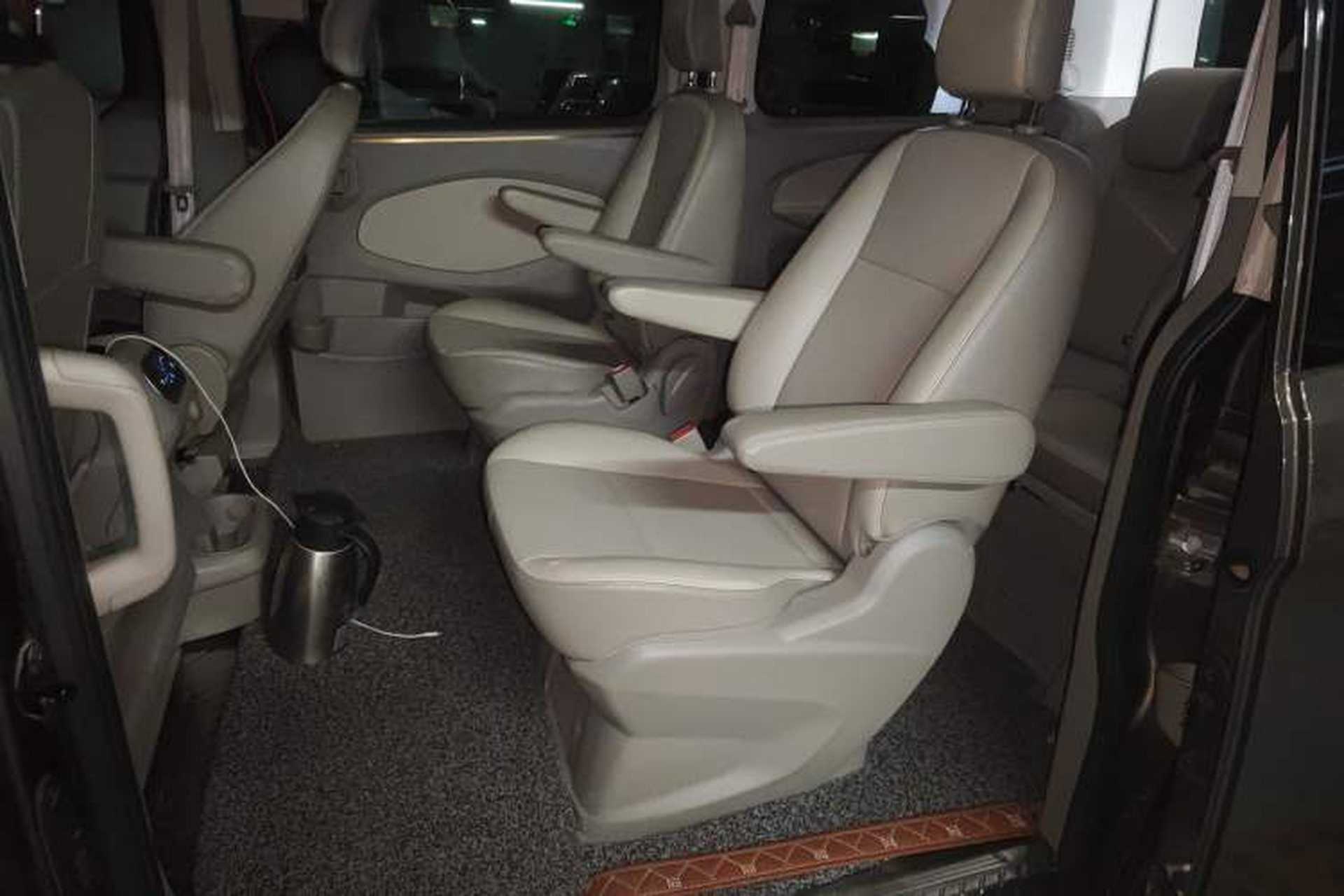 Used Ford Tourneo Custom 2016 2.0T Manual Elite Version Left Rear Seat