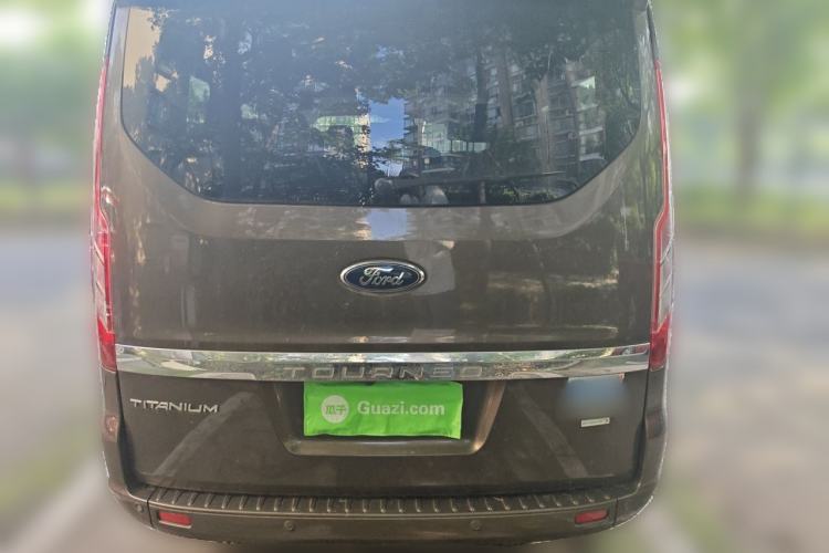 Used Ford Tourneo Custom 2016 2.0T Manual Elite Version Rear