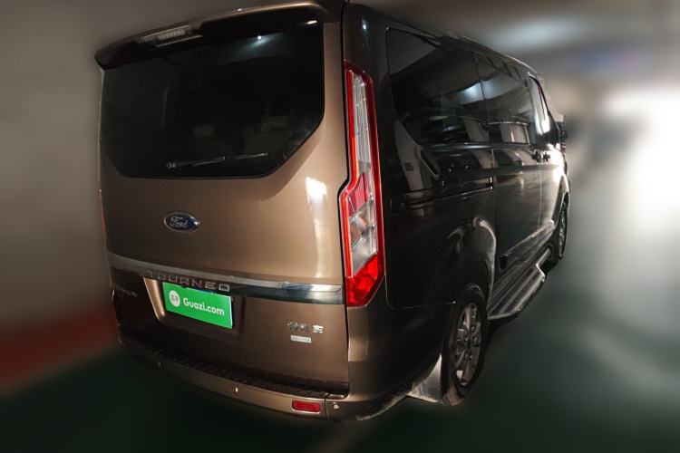 Used Ford Tourneo Custom 2016 2.0T Manual Elite Version Rear Right 45 Deg