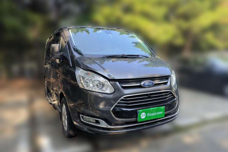 Used Ford Tourneo Custom 2016 2.0T Manual Elite Edition Front Right 45 Deg