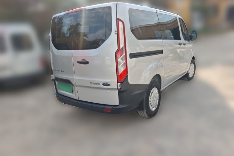 Used Ford Tourneo Custom 2016 2.0T Manual Elite Edition Rear Right 45 Deg