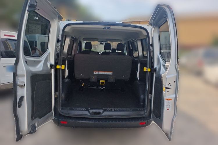 Used Ford Tourneo Custom 2016 2.0T Manual Elite Edition Trunk