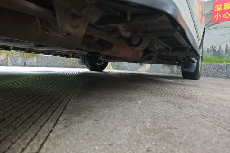 Used Ford Tourneo Custom 2016 2.0T Manual Elite Edition Chassis Rear Right