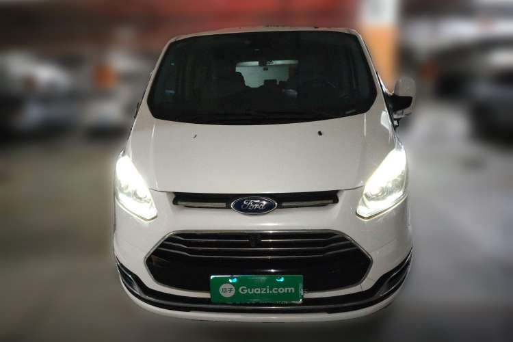 Used Ford Tourneo Custom 2016 2.0T Manual Elite Edition Front