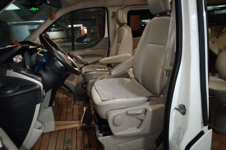 Used Ford Tourneo Custom 2016 2.0T Manual Elite Edition Left Front Seat