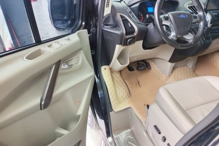 Used Ford Tourneo Custom 2017 2.0T Automatic Business Class Version Driver Seat
