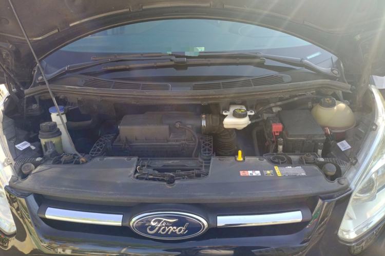 Used Ford Tourneo Custom 2017 2.0T Automatic Elite Version Engine Bay