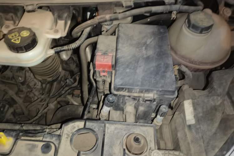 Used Ford Tourneo Custom 2017 2.0T Automatic Elite Edition Engine Bay Left