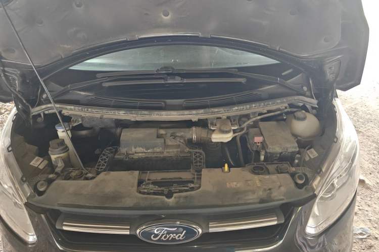 Used Ford Tourneo Custom 2017 2.0T Automatic Elite Version Engine Bay