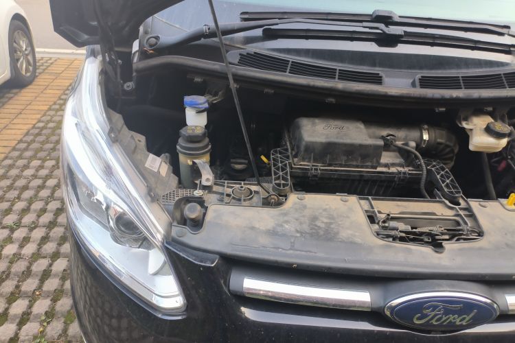 Used Ford Tourneo Custom 2017 2.0T Automatic Elite Edition Engine Bay Right
