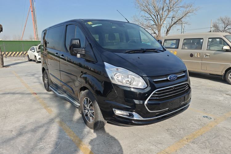 Used Ford Tourneo Custom 2017 2.0T Automatic Elite Version Exterior 1