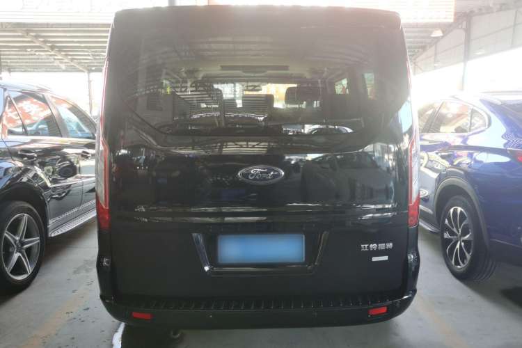 Used Ford Tourneo Custom 2017 2.0T Automatic Elite Edition Exterior 4