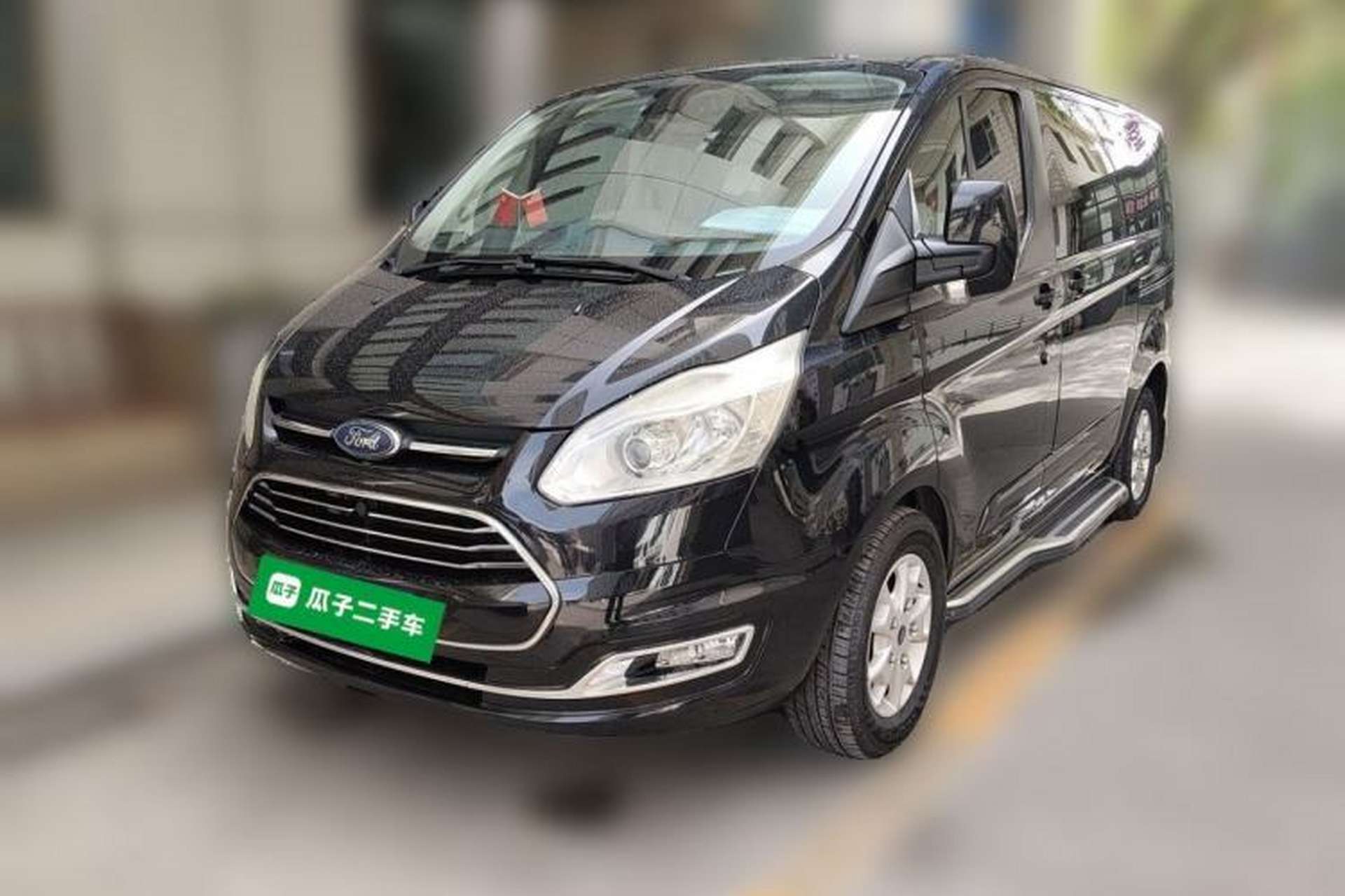 Used Ford Tourneo Custom 2017 2.0T Automatic Elite Edition Front Left 45 Deg
