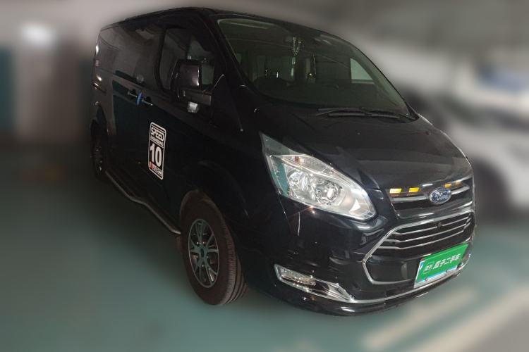 Used Ford Tourneo Custom 2017 2.0T Automatic Elite Version Front Right 45 Deg