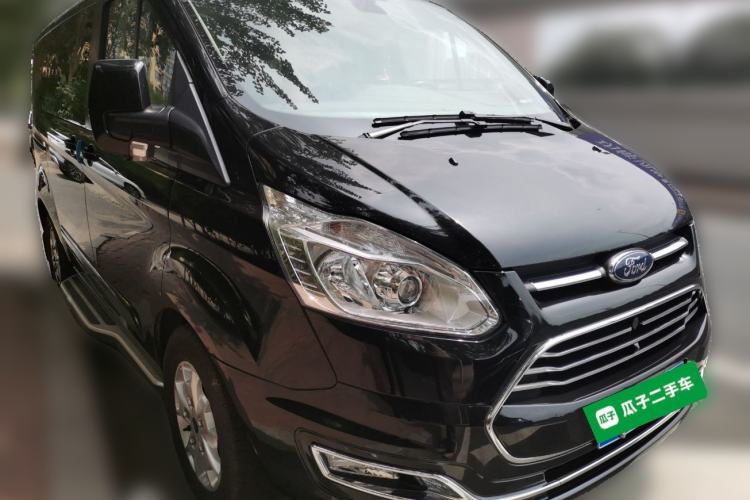 Used Ford Tourneo Custom 2017 2.0T Automatic Elite Edition Front Right 45 Deg