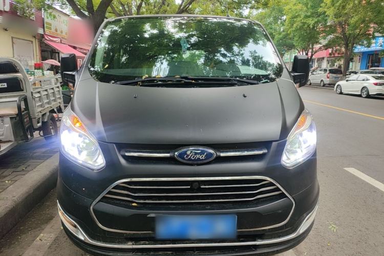 Used Ford Tourneo Custom 2017 2.0T Automatic Elite Edition Front