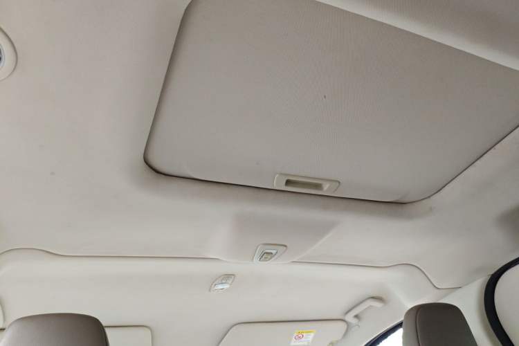 Used Ford Tourneo Custom 2017 2.0T Automatic Elite Version Headliner
