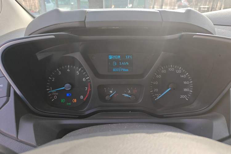 Used Ford Tourneo Custom 2017 2.0T Automatic Elite Version Instrument Cluster