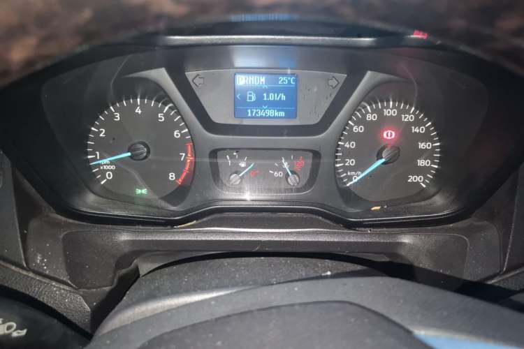 Used Ford Tourneo Custom 2017 2.0T Automatic Elite Edition Instrument Cluster