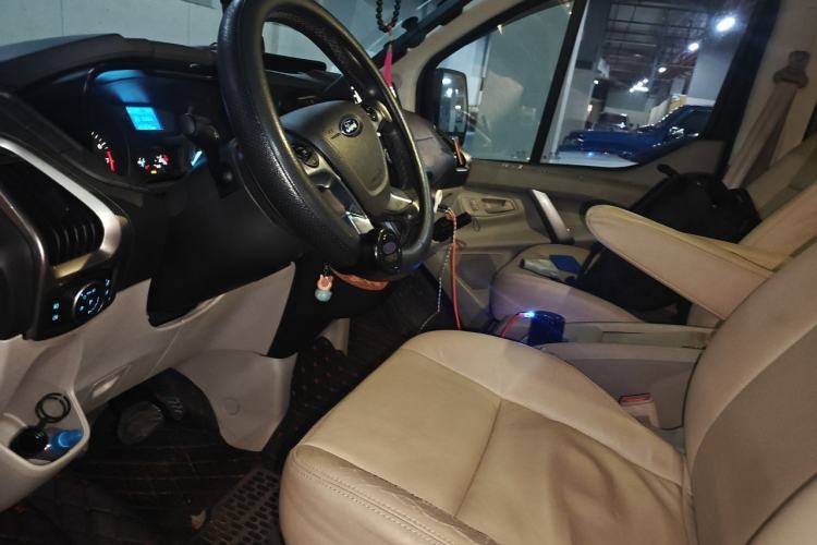 Used Ford Tourneo Custom 2017 2.0T Automatic Elite Edition Left Front Seat