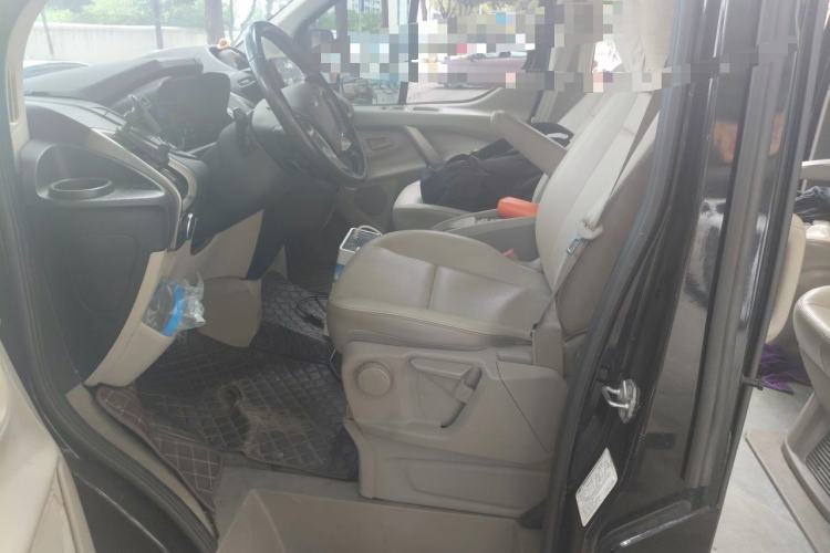 Used Ford Tourneo Custom 2017 2.0T Automatic Elite Edition Left Front Seat