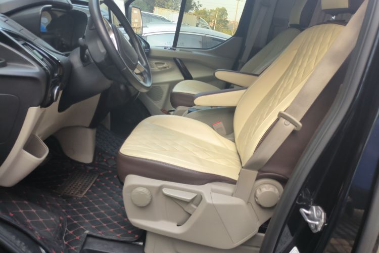 Used Ford Tourneo Custom 2017 2.0T Automatic Elite Edition Left Front Seat