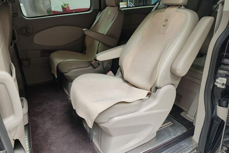 Used Ford Tourneo Custom 2017 2.0T Automatic Elite Edition Left Rear Seat