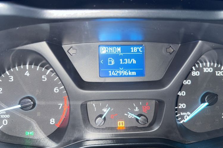 Used Ford Tourneo Custom 2017 2.0T Automatic Elite Edition Odometer Close Up