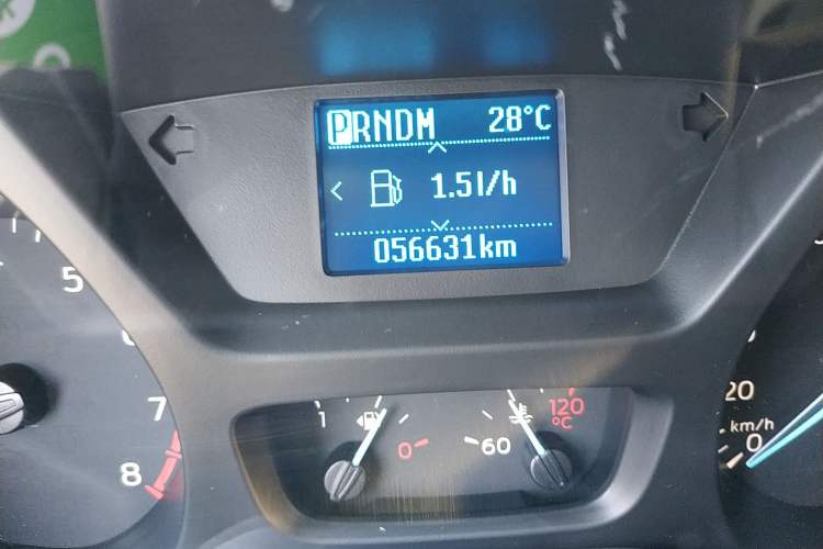 Used Ford Tourneo Custom 2017 2.0T Automatic Elite Edition Odometer Close Up