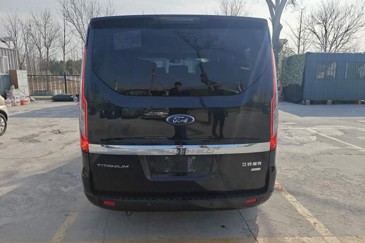 Used Ford Tourneo Custom 2017 2.0T Automatic Elite Version Rear