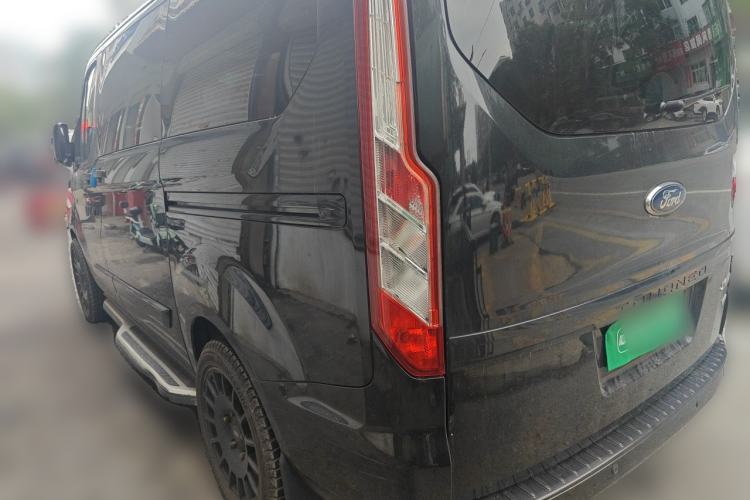 Used Ford Tourneo Custom 2017 2.0T Automatic Elite Version Rear Left 45 Deg