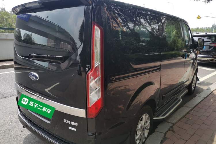 Used Ford Tourneo Custom 2017 2.0T Automatic Elite Edition Rear Right 45 Deg