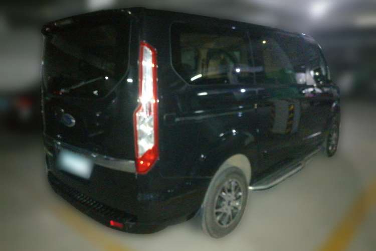 Used Ford Tourneo Custom 2017 2.0T Automatic Business Class Version Rear Right 45 Deg