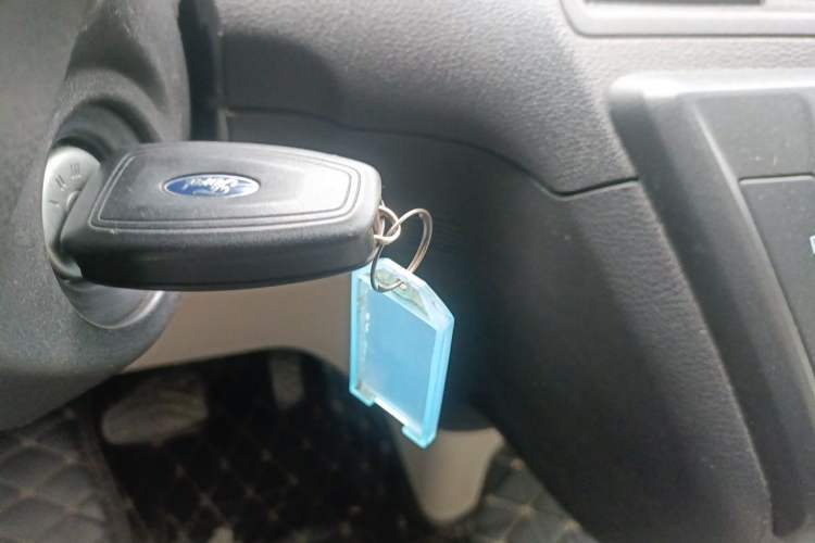 Used Ford Tourneo Custom 2017 2.0T Automatic Elite Edition Vehicle Key