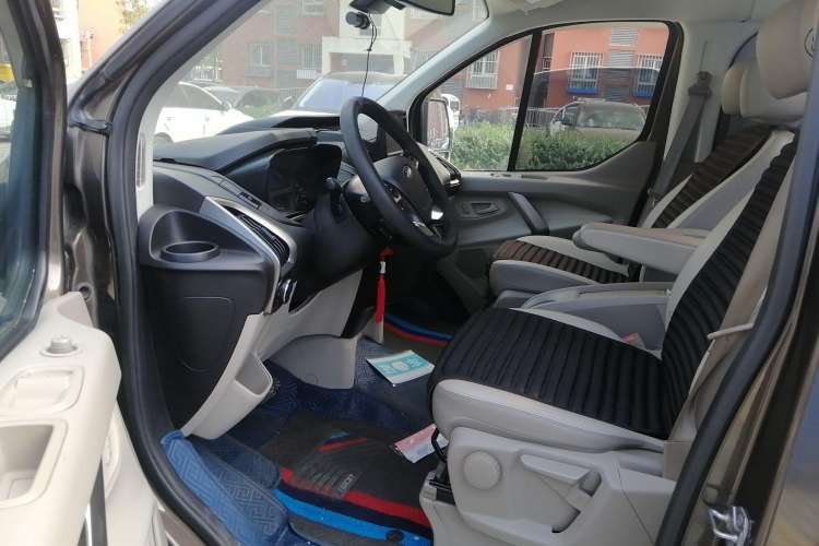 Used Ford Tourneo Custom 2017 2.0T Automatic Elite Edition Driver Seat