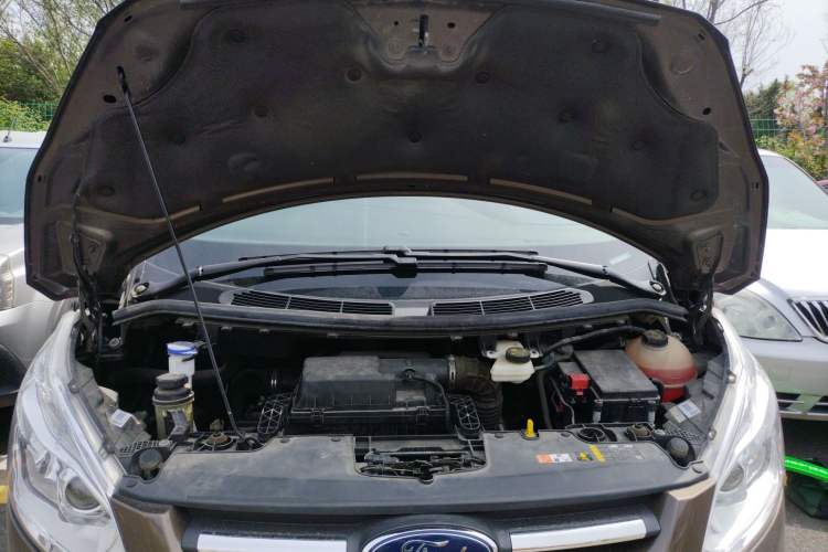 Used Ford Tourneo Custom 2017 2.0T Automatic Elite Version Engine Bay