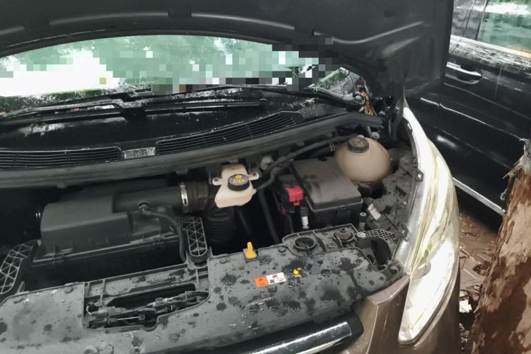 Used Ford Tourneo Custom 2017 2.0T Automatic Elite Version Engine Bay Left