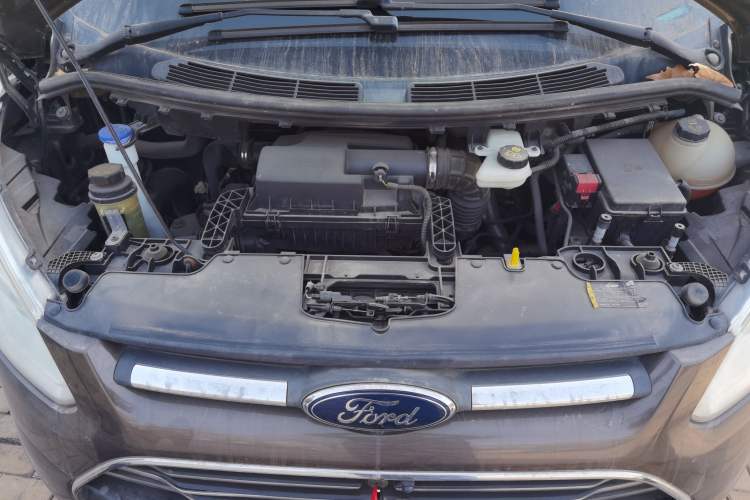 Used Ford Tourneo Custom 2017 2.0T Automatic Elite Version Engine Bay