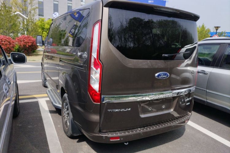 Used Ford Tourneo Custom 2017 2.0T Automatic Elite Version Exterior 2
