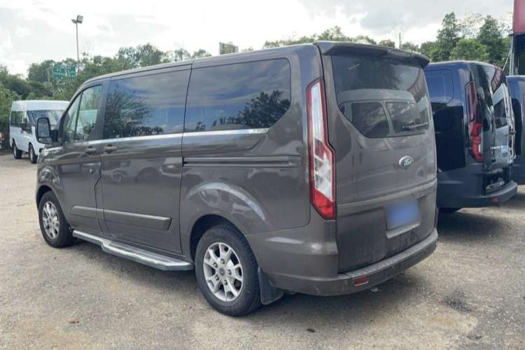 Used Ford Tourneo Custom 2017 2.0T Automatic Elite Edition Exterior 2