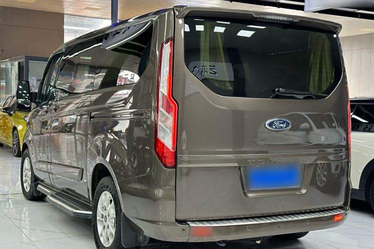 Used Ford Tourneo Custom 2017 2.0T Automatic Elite Edition Exterior 3